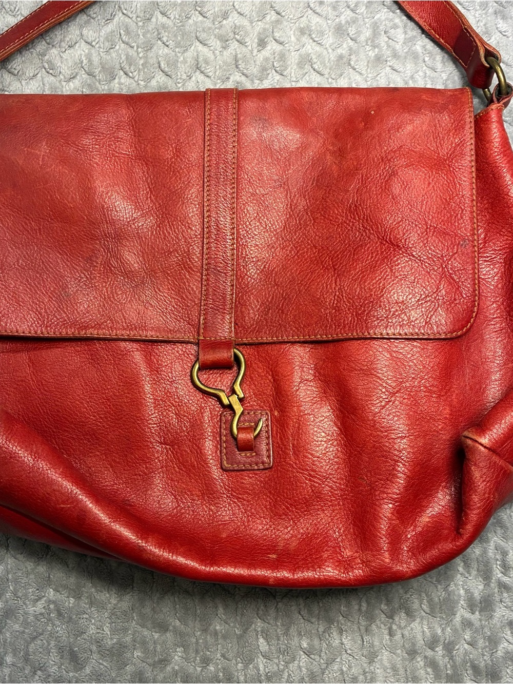 Ralph Lauren Red Leather Flap Shoulder Bag - Picture 2 of 9